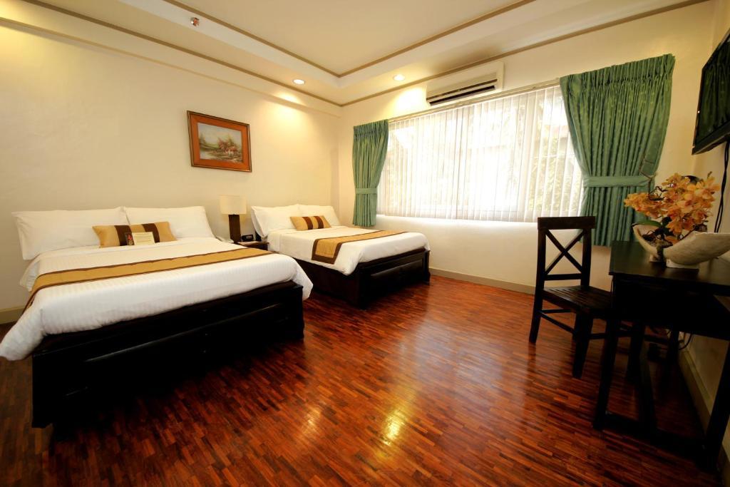 Casa Pura Inn And Suites Manila Room photo